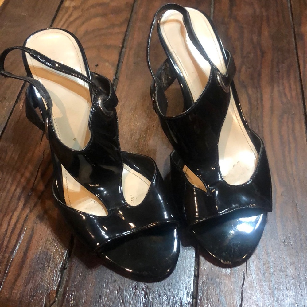 East 5th Black Patten Leather Sandals